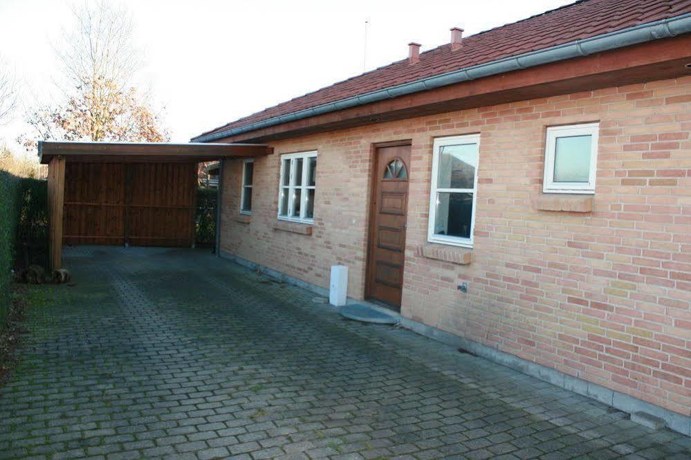Mejrup Bed And Breakfast 홀스테브로 외부 사진